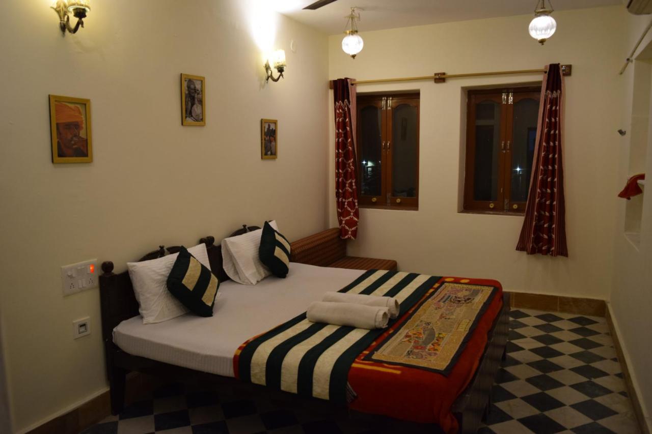 Hotel Renuka Jaisalmer Exterior foto
