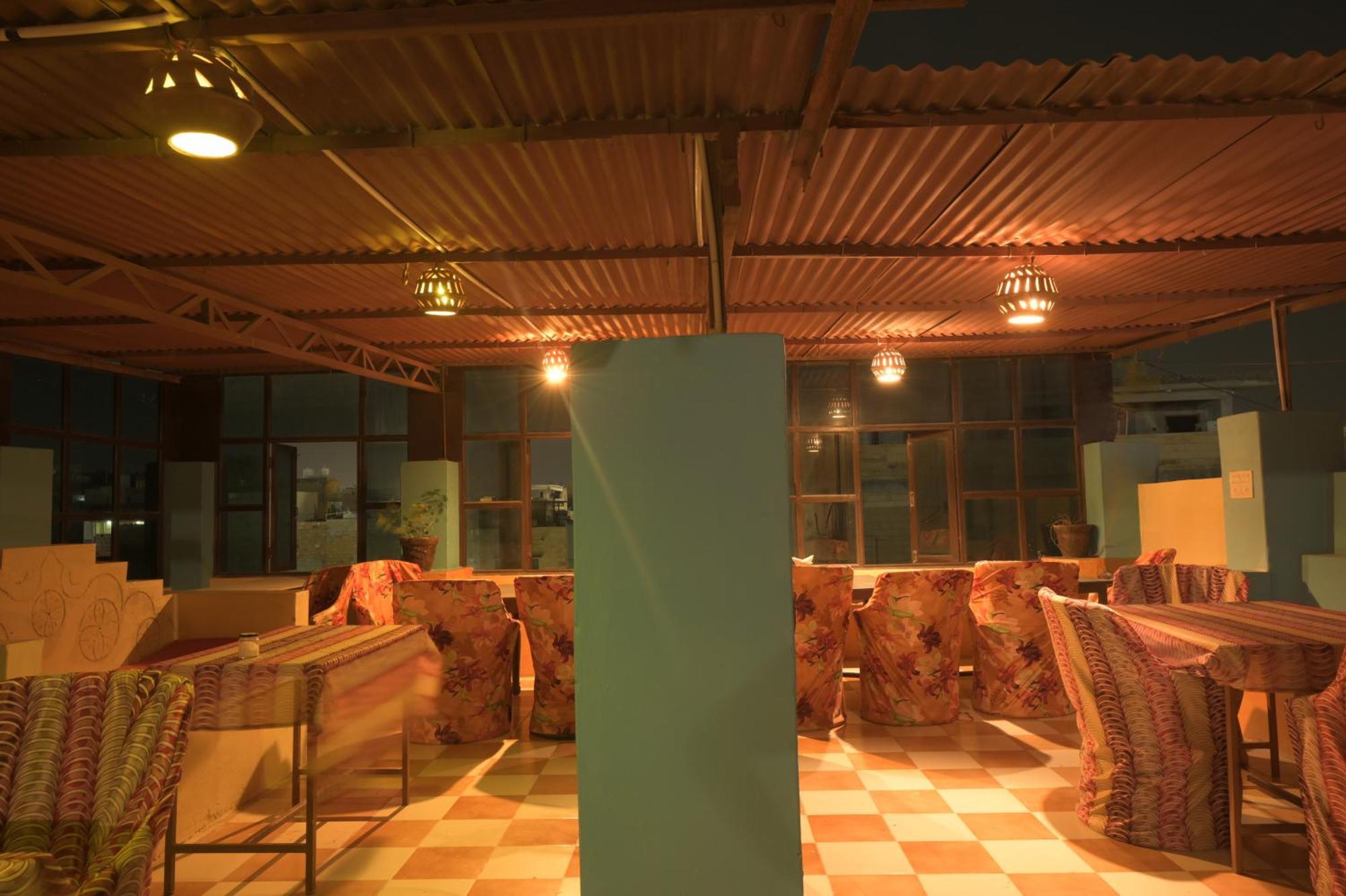 Hotel Renuka Jaisalmer Exterior foto