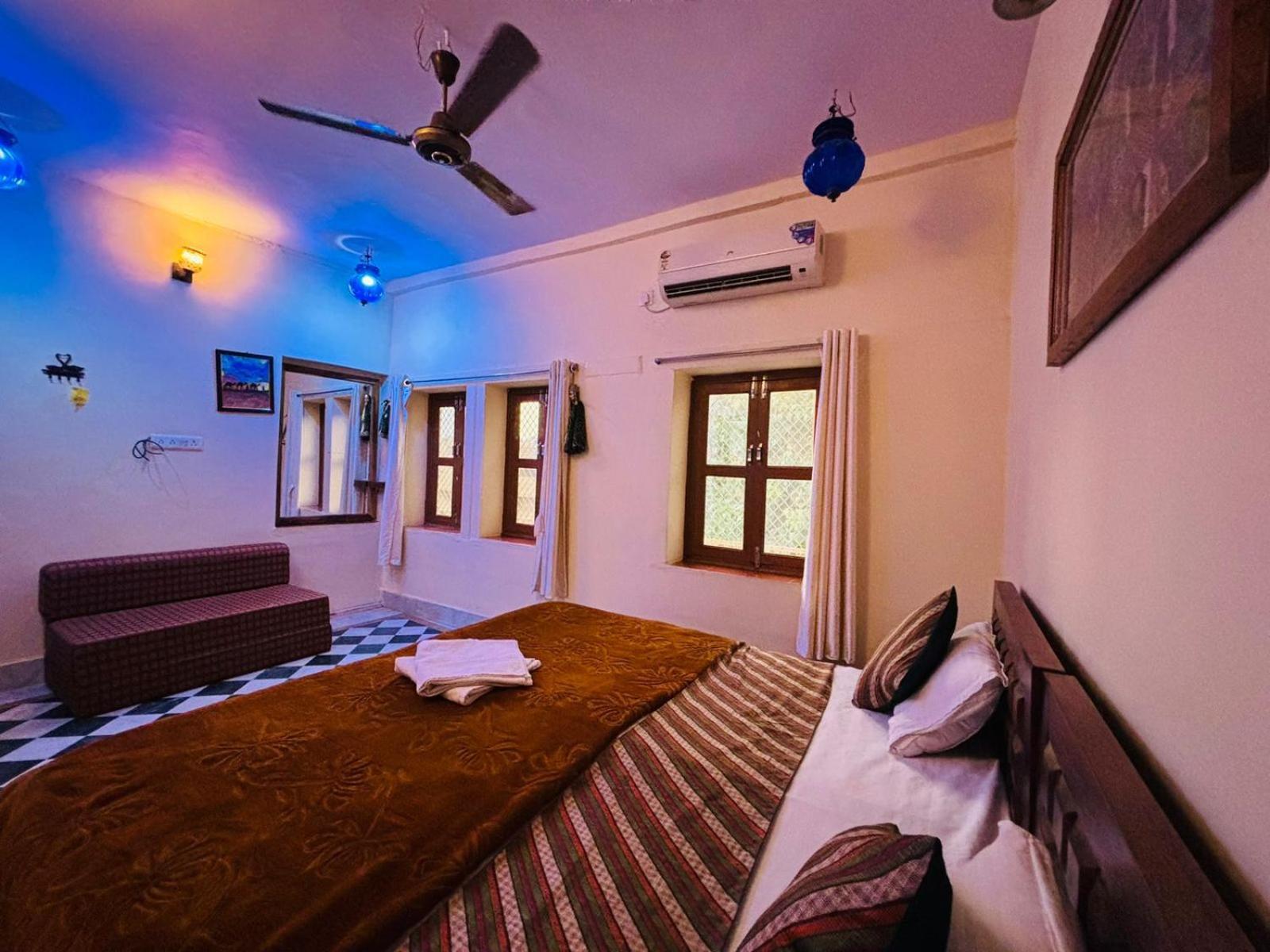Hotel Renuka Jaisalmer Exterior foto